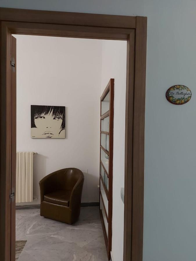 Bed and Breakfast Le Ginestre In Centro Salerno Exterior foto